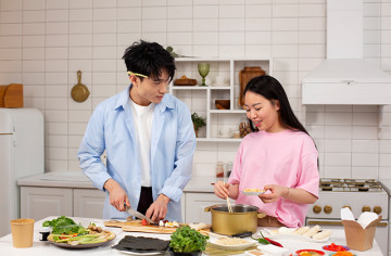 storage//articles/thumb/8-rekomendasi-frozen-food-bergizi-untuk-berbuka-dan-sahur-1742539670.jpg