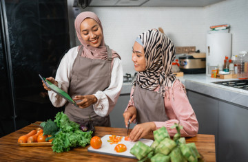 storage//articles/thumb/kurangi-sampah-tips-membuat-takjil-buka-puasa-sehat-eco-friendly-1740119627.jpg